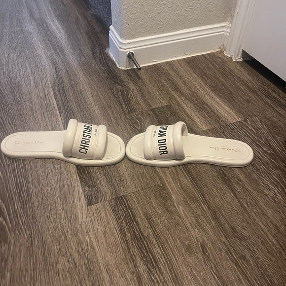 Dior Every-D flats US size 8.5. - Picture 6 of 6